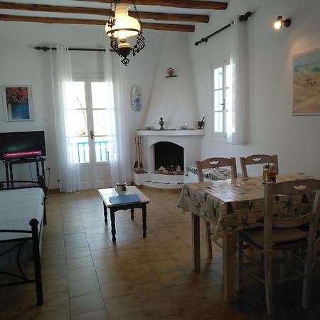 Villa Mariliza Piso Livadi Buitenkant foto